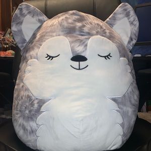 Heidi the wolf/husky squishmallow 16”